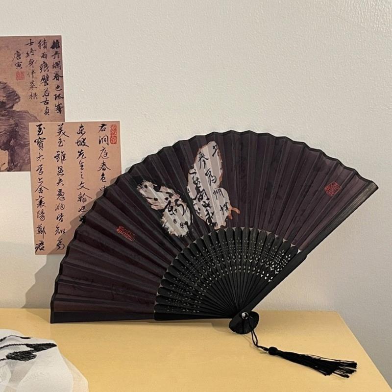 Handheld Wood Fabric Fan With Chinese Traditional Painting Calligraphy Fan for Outdoor Use Dance Fan