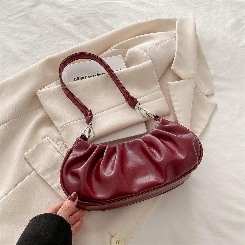 

2025 летняя новая универсальная сумка-плиссе облако повседневная сумка через плечо женская сумка-мессенджер красный