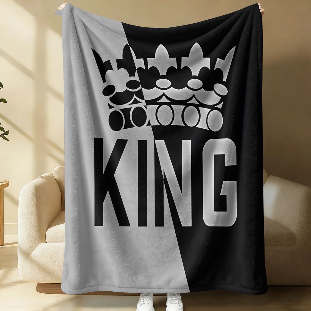 KING Crown Graphic Print Flannel Blanket Soft Cozy Throw for Bed Sofa Living Room Modern Minimalist Decor Gift Blanket 75X95CM