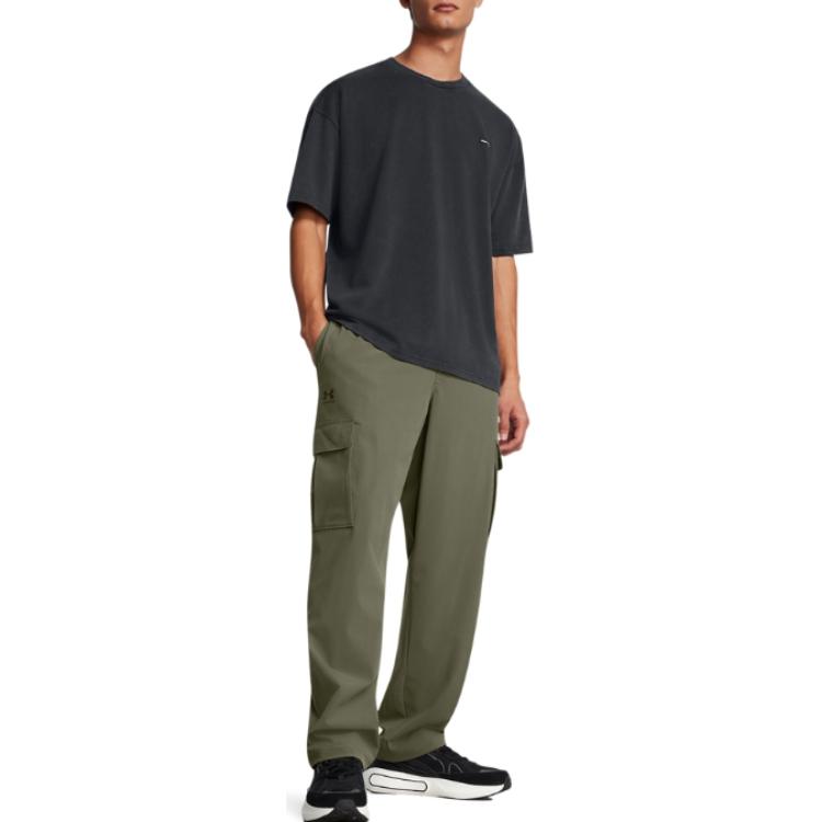 Under Armour Pantaloni Casual da Uomo a Vita Alta, Gamba Dritta, con Lacci e Stampa Logo, Verde Militare 1386558-390
