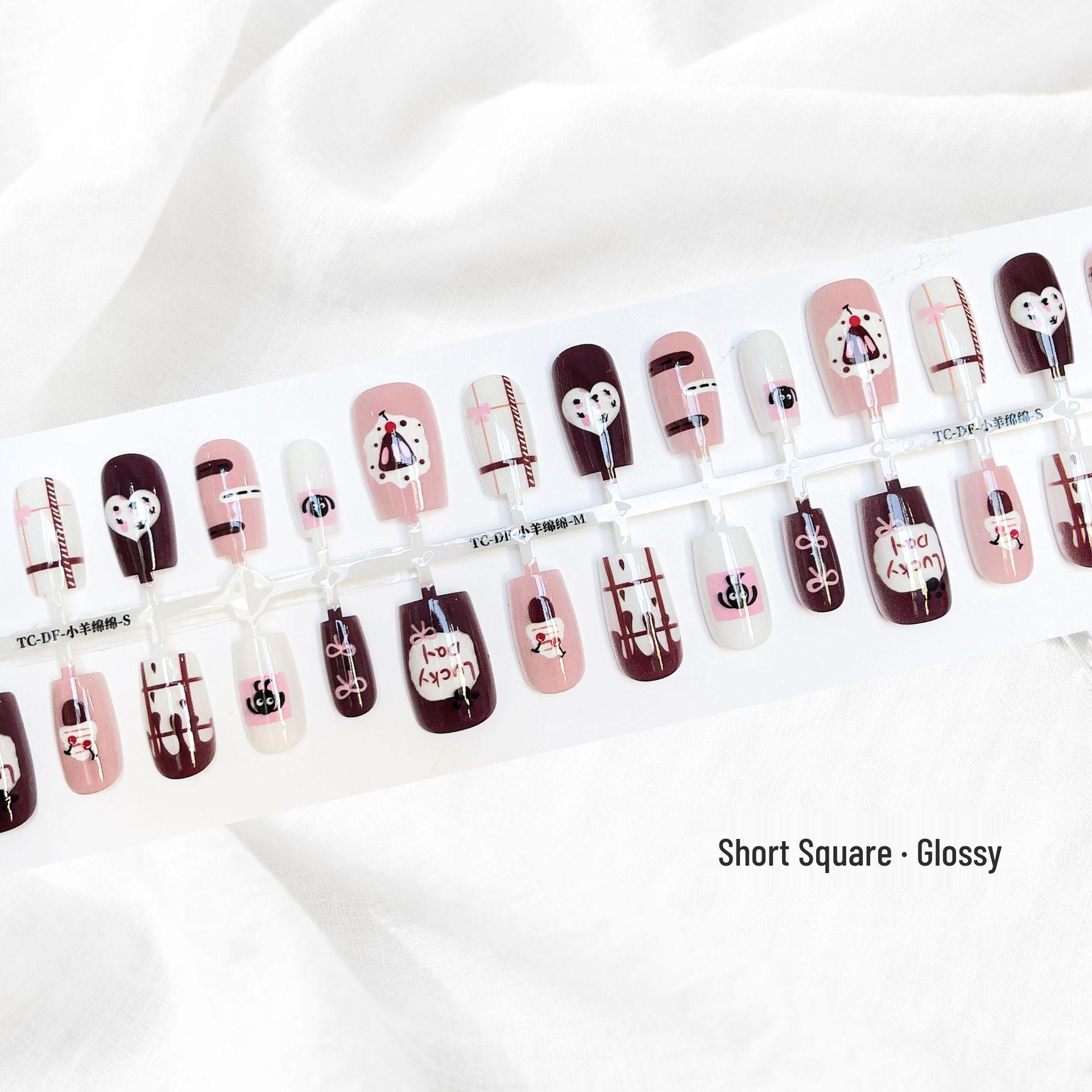 

Chinese Style New Year Gradient Cartoon Nails: Autumn/Winter Wearable Nail Tips No Topcoat (4 Sets: S+M+S+XS)