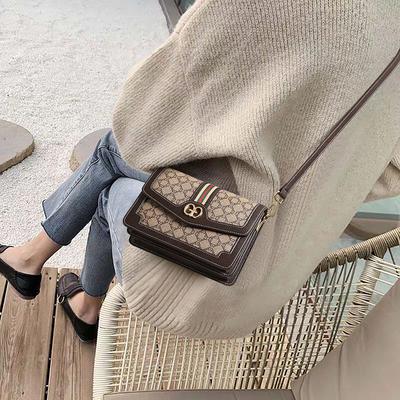 Nowa modna torba na ramię crossbody high-end jesienno-zimowa wszechstronna niszowy design mała kwadratowa torebka torebka damska