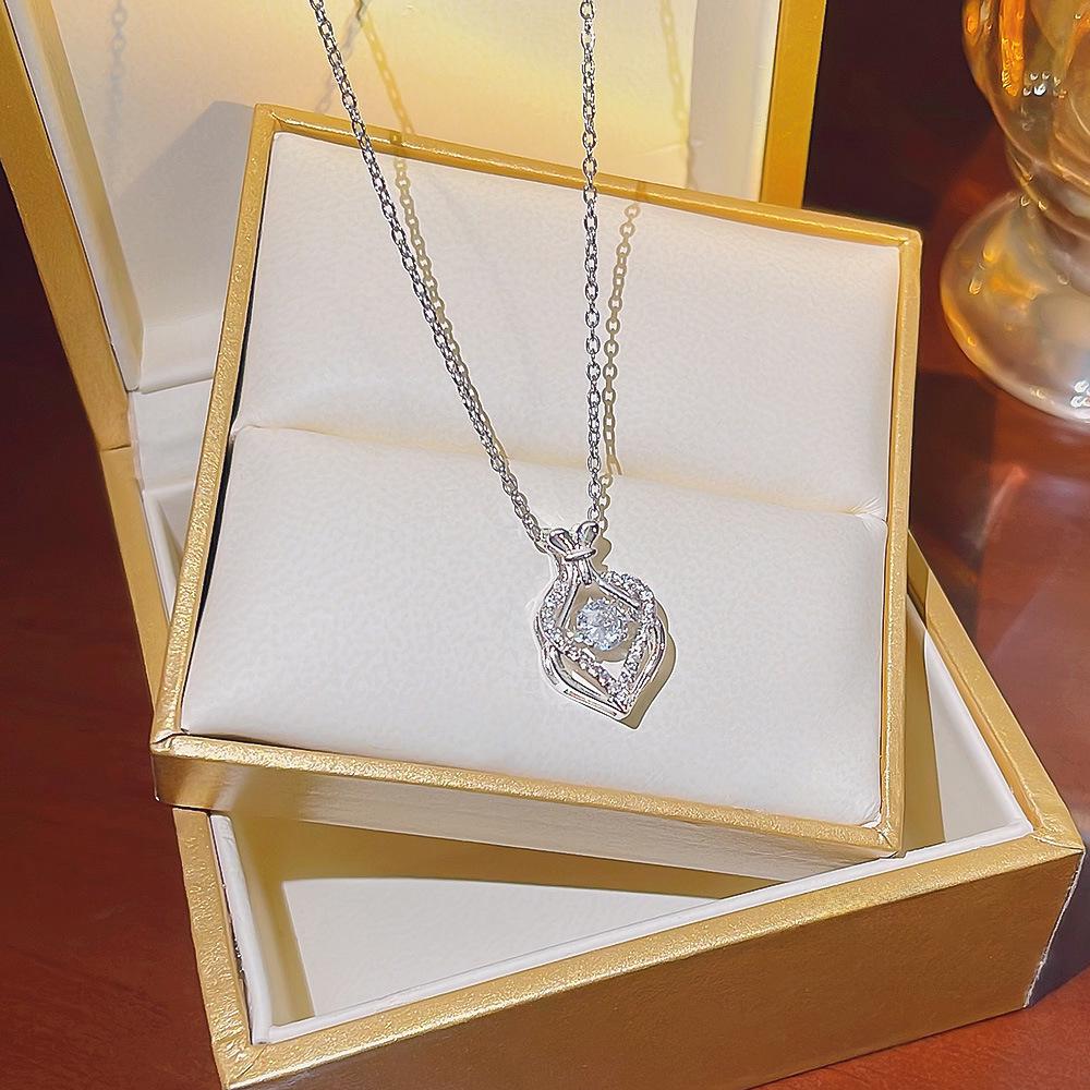 Koreanische Perle Titanstahl Vielseitiger Choker - Luxus Damen Halskette