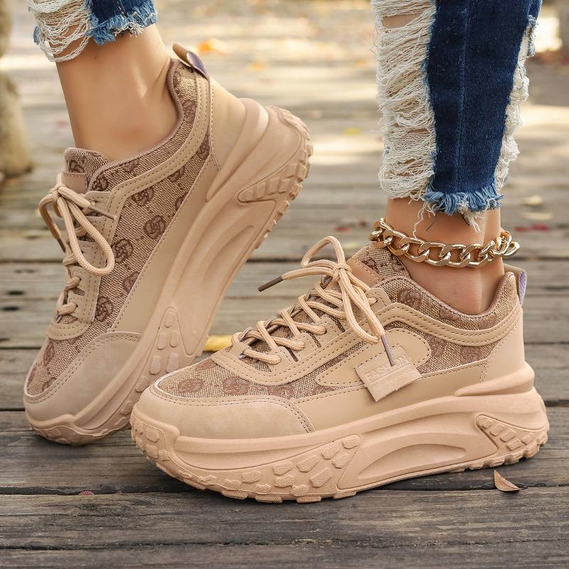 Fashion Woman Sneakers 2025 New Luxury Designer Platform Shoes Woman Breathable Mesh Trend Flat Casual Sneakers Females