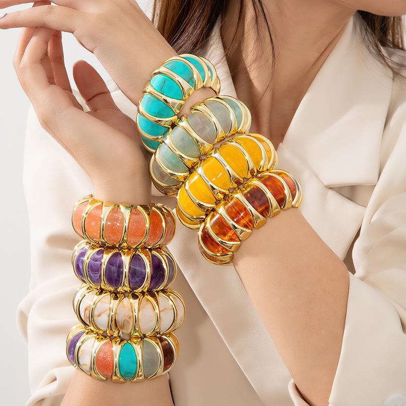 Colorful Tie Dye Acrylic Splice Beaded Stretch Bracelet Exaggerated Personality High Grade Hand Jewelry For Women