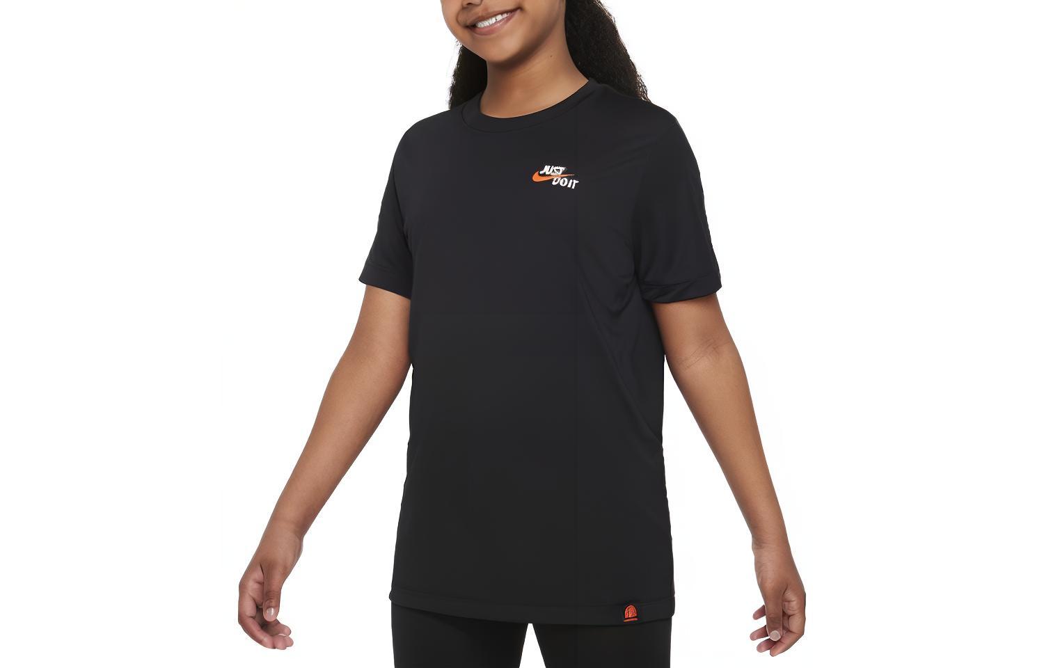 

Nike Kids T Shirts Crew Neck Moderate FD3998-010 M