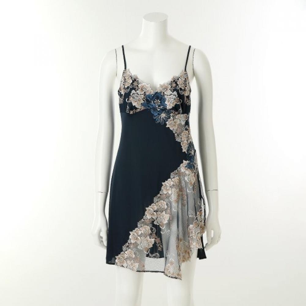 Wacoal Women S Full Slip With Colorful Lace dfS0467
