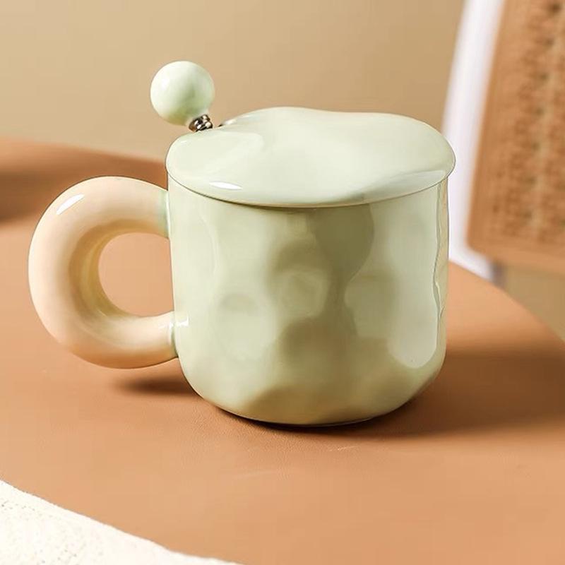 

Керамическая кружка ручной работы для кофе, чая или молока