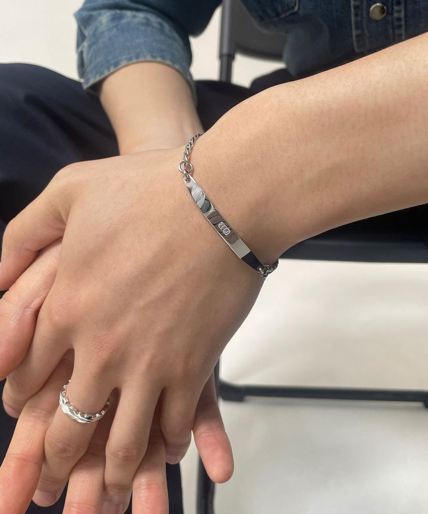 Maz 1142 Half Bangle Chain Bracelet