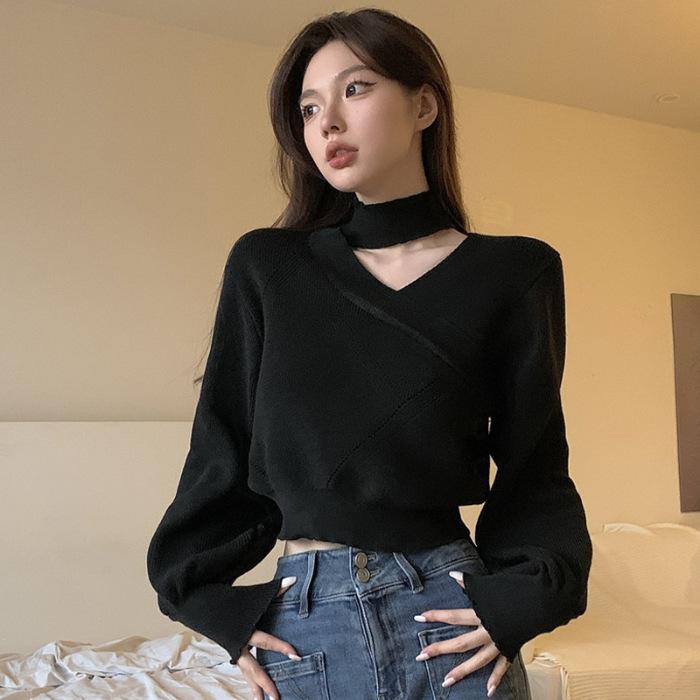 Designed Cross Halter Neck V-neck Knitted Top for Women In Spring and Fall with Loose Waist and Bottoming Sweater T-shirt Short Top