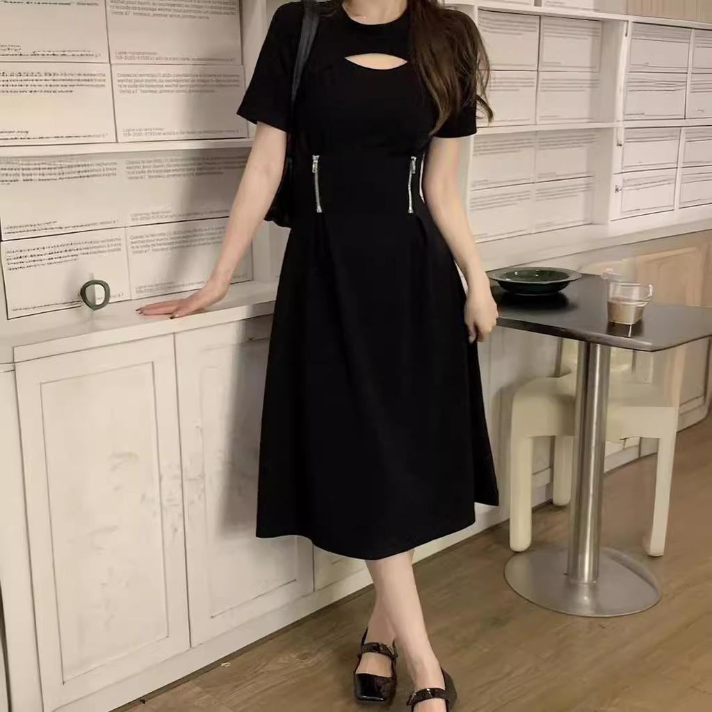 Large size fat mm French retro Hepburn style dress for women's summer feeling hollow belly covering and thin small black dress tide