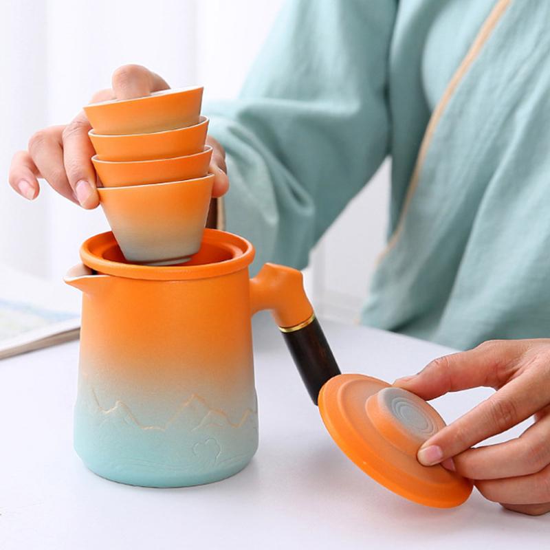 Kinesiskt Kung Fu Te-set Bärbart Utomhus Resa En Kannas Fyra Koppar Set Camping Kök Picknick Hotell Keramiskt Te-set Gåva 2025 Ny