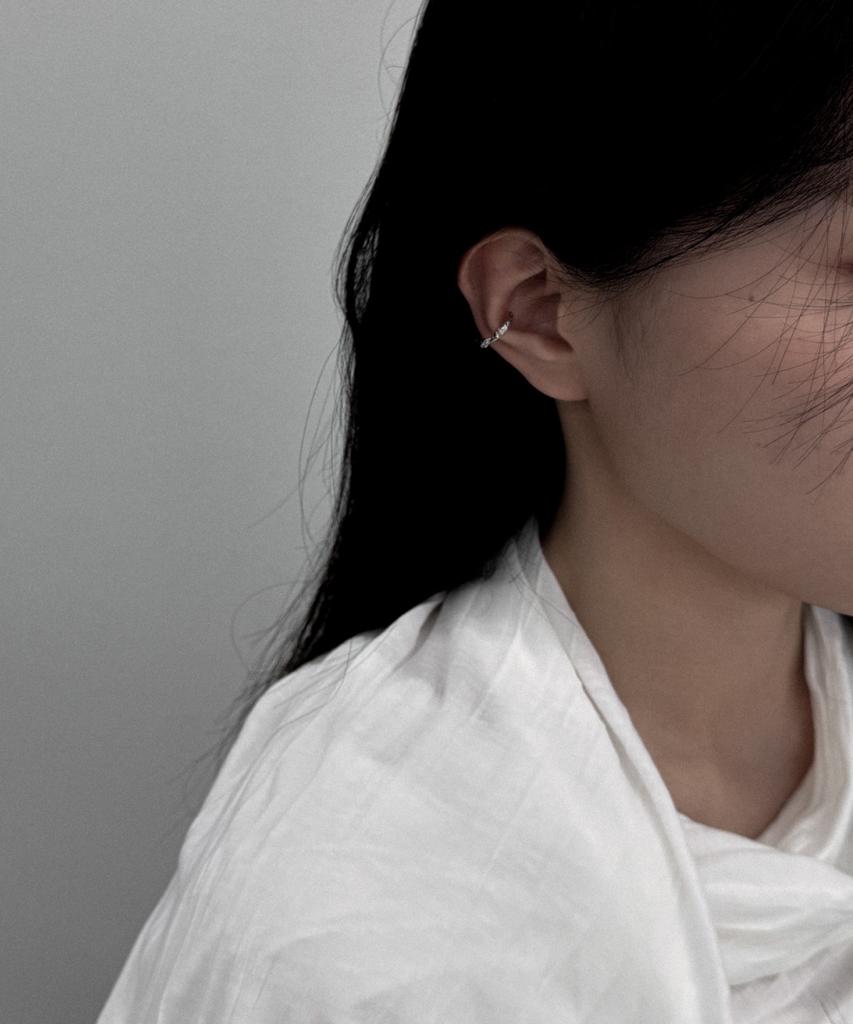 Knosis [925 Silver] Molten Ear Cuff