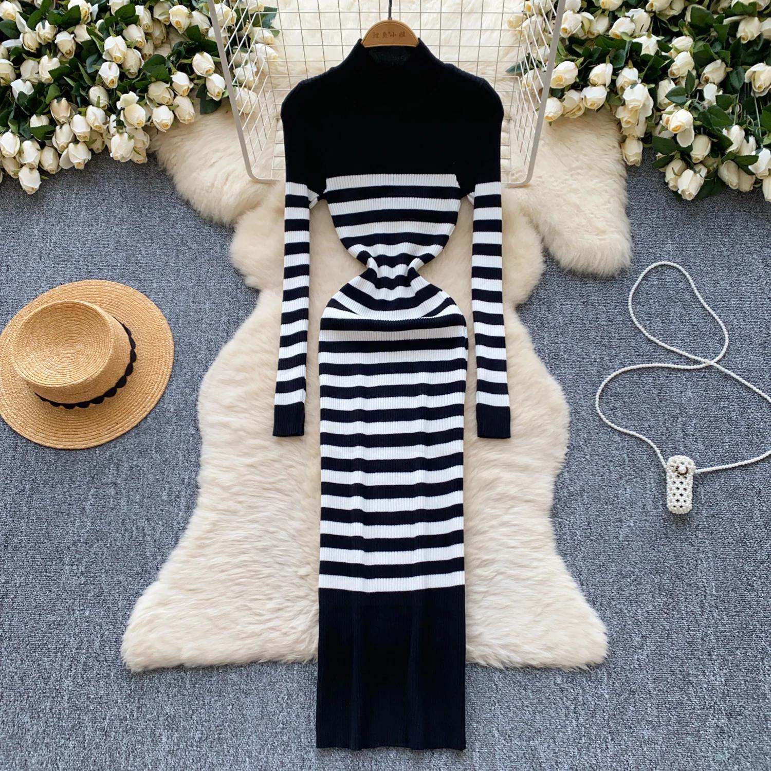 Платья-свитера женские с высоким воротом осень 2024 сексуальное облегающее трикотажное — фото 23