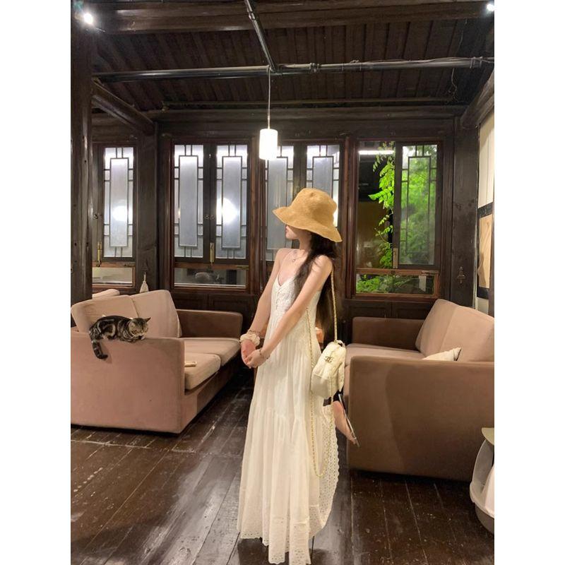 Kumikumi Gentle Style Hollow Lace Sling Dress Women Summer French Style Age-Reducing Drape A- Line Skirt Long Dress