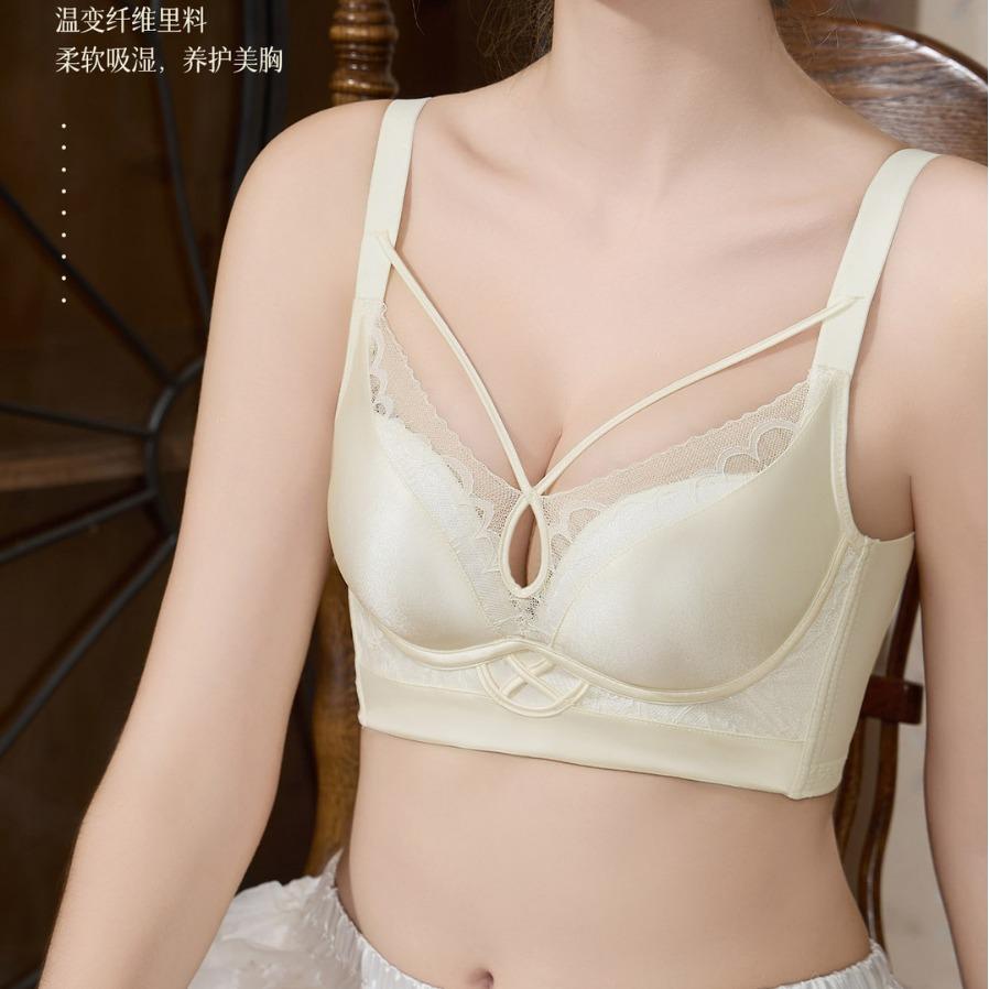 Sexy Lace Bra with Push-up Lifting and Side-breast Adjustment