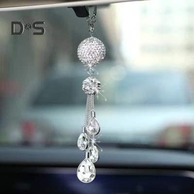 Pendentif de voiture en strass étincelant en acier inoxydable avec boule de faux cristal réfractive pour compliments pour un intérieur glamour
