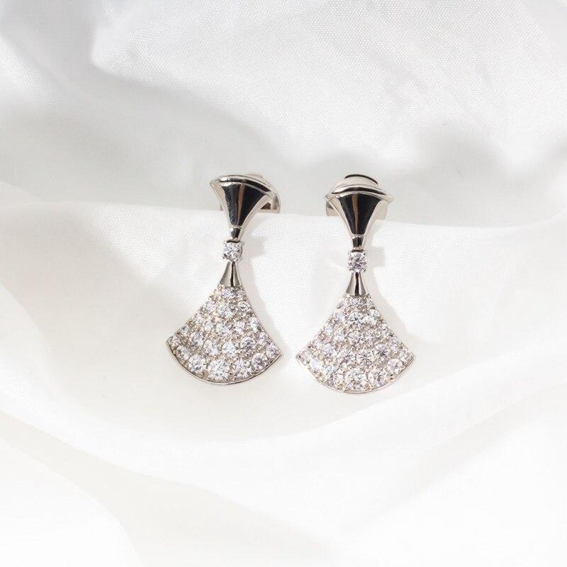 2022 New Trend European Luxury Jewelry Diamonds 925 Silver Earrings Ladies Scalloped Skirt Stud Earrings