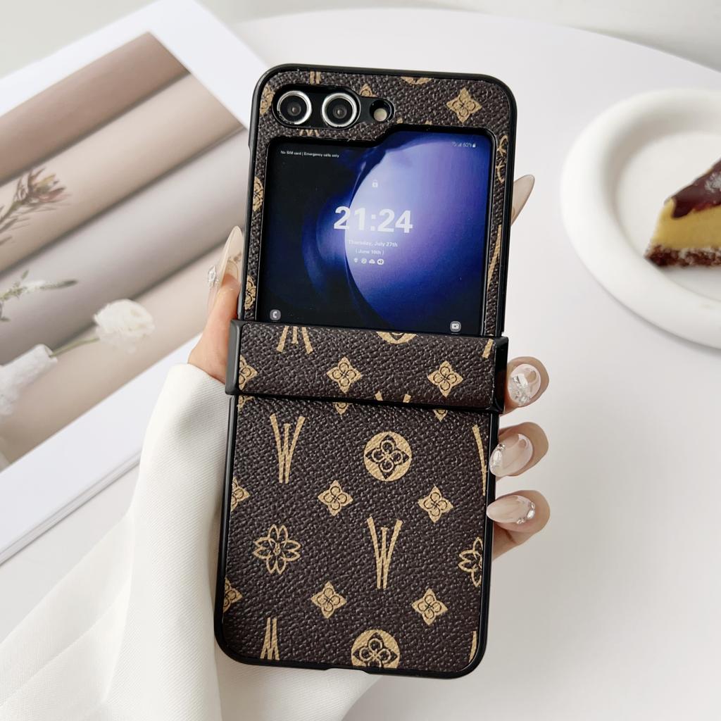 Lyxigt mönstrat läderfodral för Samsung Galaxy Z Flip 7 6 3 4 5 Flip7 Set med delar PC-skyddsskal för gångjärn
