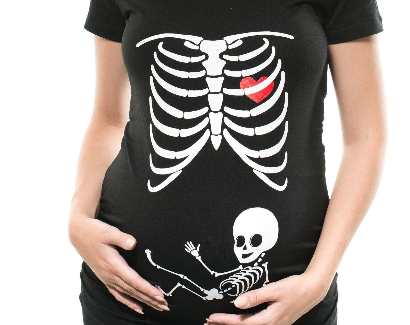 Skeleton X-Ray Maternity T-Shirt: Halloween Pregnancy Costume Top 3XL