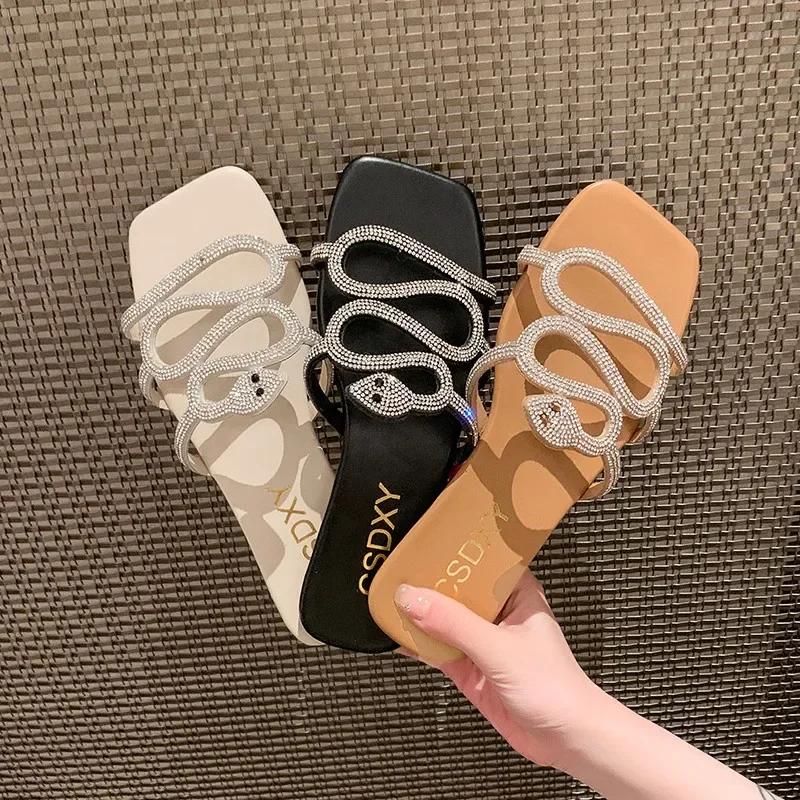 Fashion Luxury Design Womens Rhinestone Flat Slippers Outdoor Fashion Ladies Slippers Casual Party Beach Comfortable Shoes