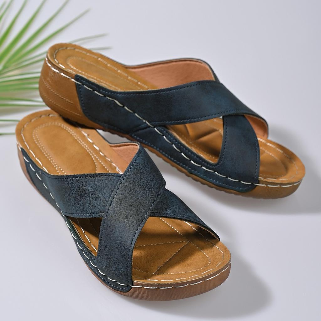 22 new casual Roman sandals, European and American fish mouth cross-strapped shoes, summer outer thick-soled sandals