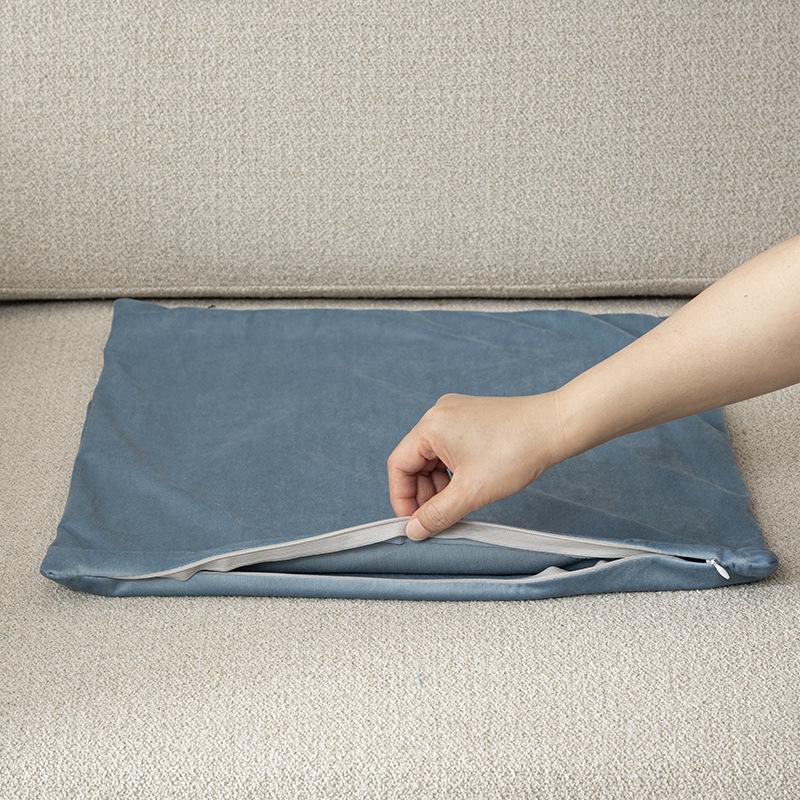 Niebieska poszewka na poduszkę do sofy z chenille - Nowoczesna minimalistyczna poduszka do salonu, sypialni lub jako zagłówek łóżka