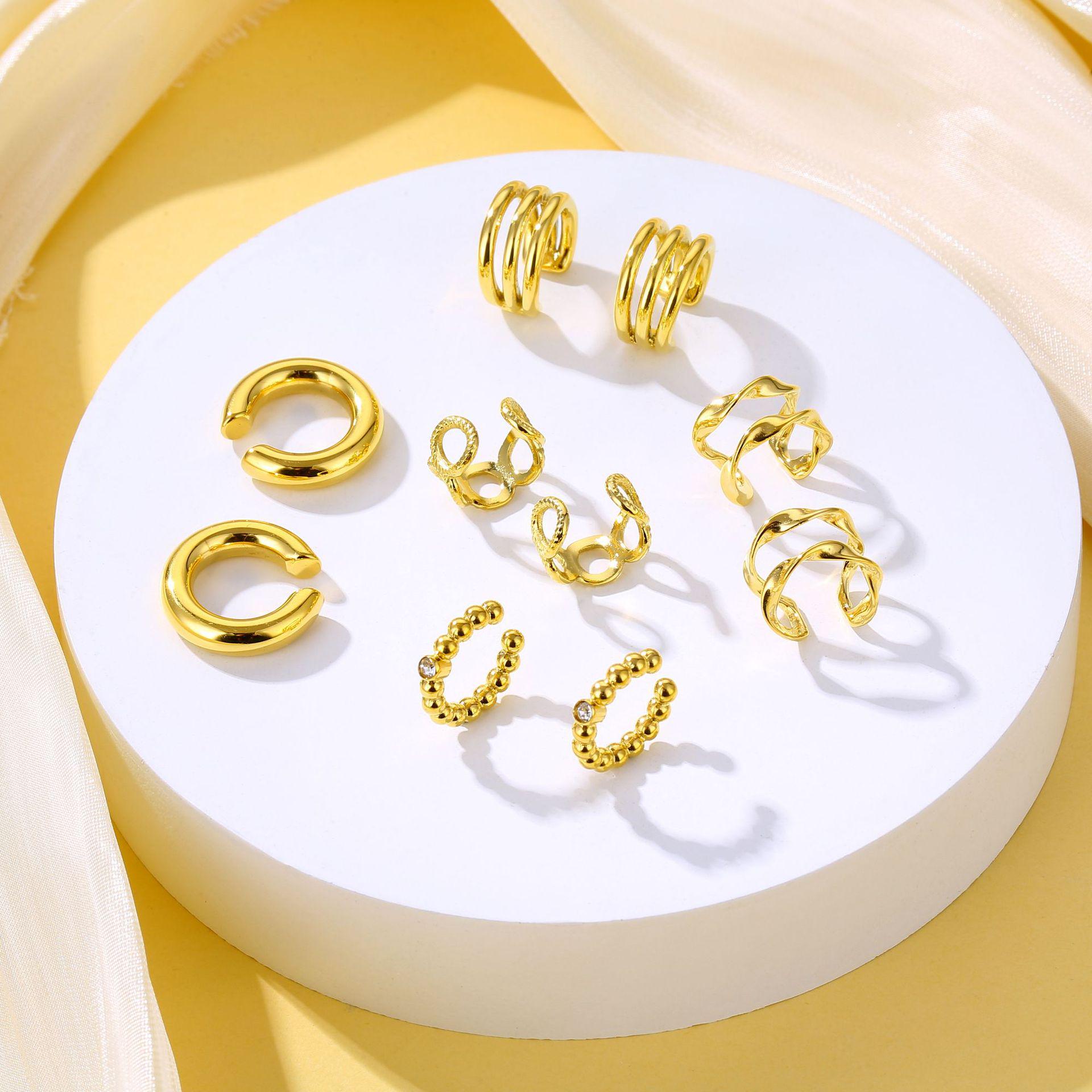 

Geometric Gold Stainless Steel Unisex Round Ear Cuff Earring