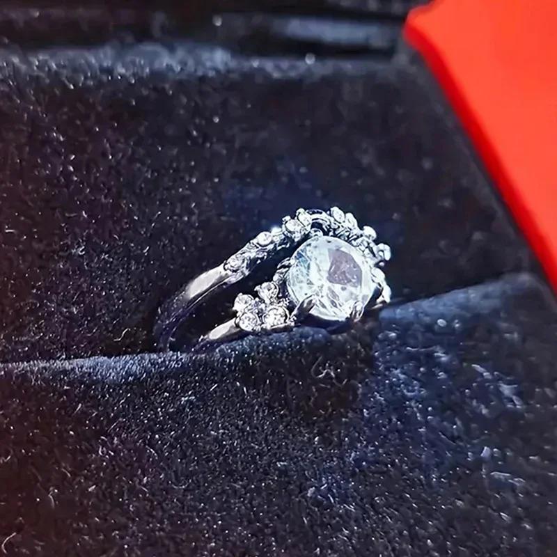 Brilliant 2Pcs Rings Set with Sparkling Cubic Zirconia Charming Elegant Temperament Wedding Jewelry Chic Lady Accessories