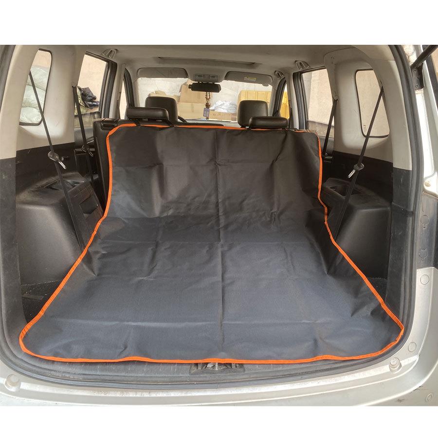 Versatile Car Trunk and Pet Mat: Dirt-Proof, Outdoor Picnic Use, Suitable for Rear and Single Row, Cats and Dogs Friendly