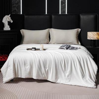 Redshow Jacquard Mulberry Silk Quilt
