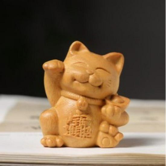 Golden Sandalwood Lucky Cat Ornament: Wenge Wood Desktop Decoration, Creative Carving, Handheld Shelf Display