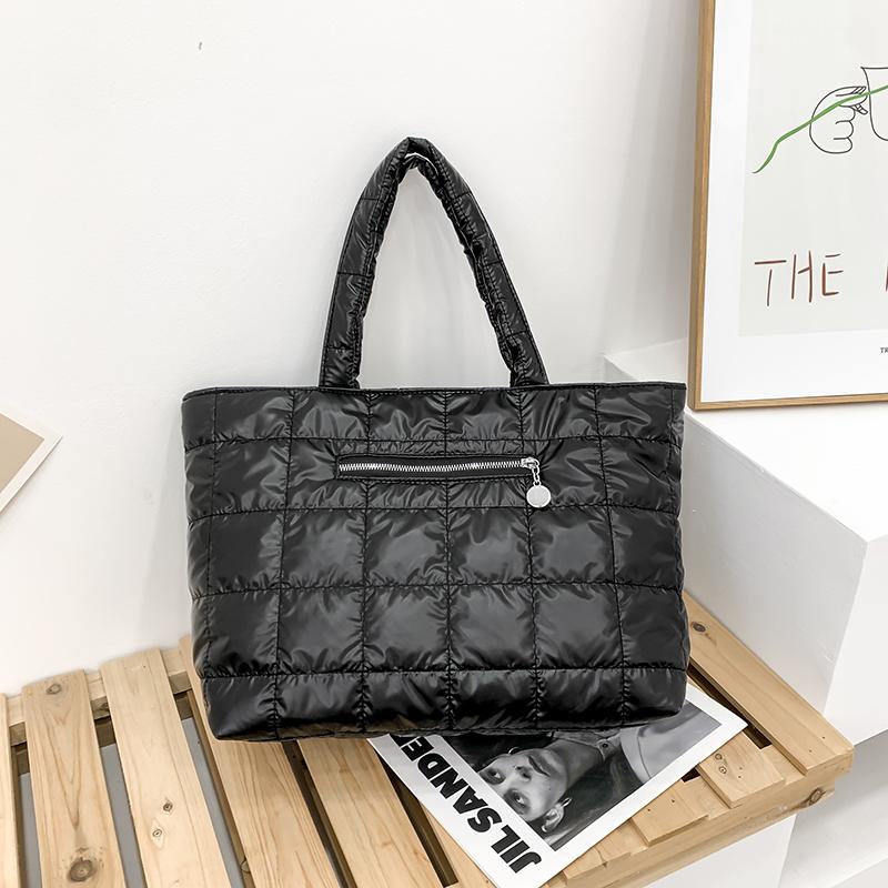 Nylon Waterproof Big Grid Soft High Capacity Shoulder Bag for Women 2025 Hit Winter Short Handle Padded Handbags Black