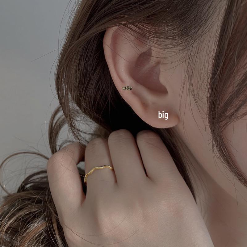 Petite 925 Silver Floral Ear Piercing Earrings - Trendy & Comfortable for 2021