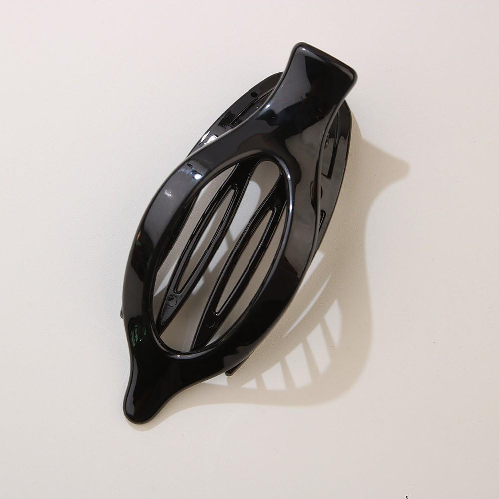 Large Round Duckbill Hair Clip with Strong Grip and Bendable Teeth - Hair Accessory