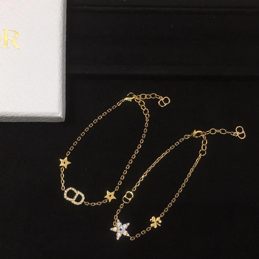 Doppellagiges Sternarmband für Damen, Zweikettiges Diamantschliff-Stern- und Buchstabenanhänger-Gliederarmband, Zierliches Verstellbares Sternzeichen-Konstellations-Schmuckgeschenk