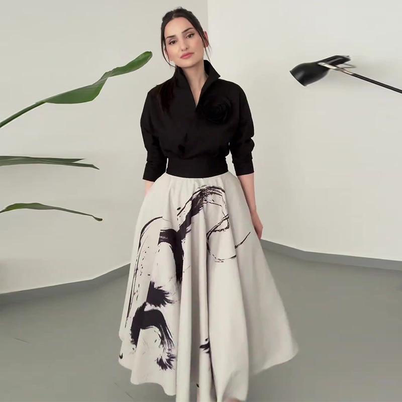 2024 European & American Lace-up Waist-Cinching Short Top & High-Waisted Printed Long Skirt Set