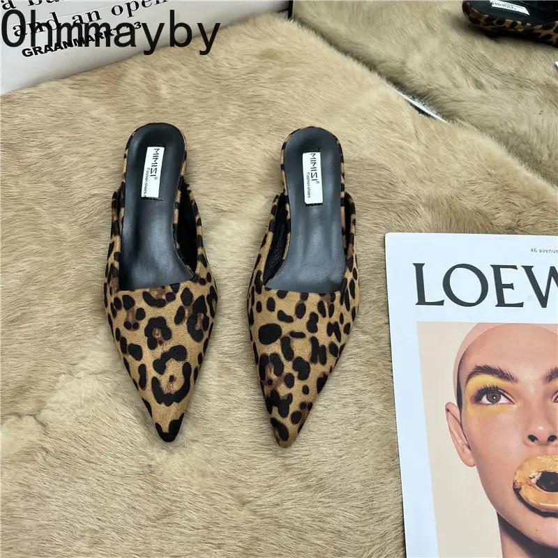 Mules a Punta Primavera Moda Stampa Leopardo Pantofole da Donna Scarpe Casual da Donna Tacchi Bassi Eleganti Ciabatte da Esterno da Donna