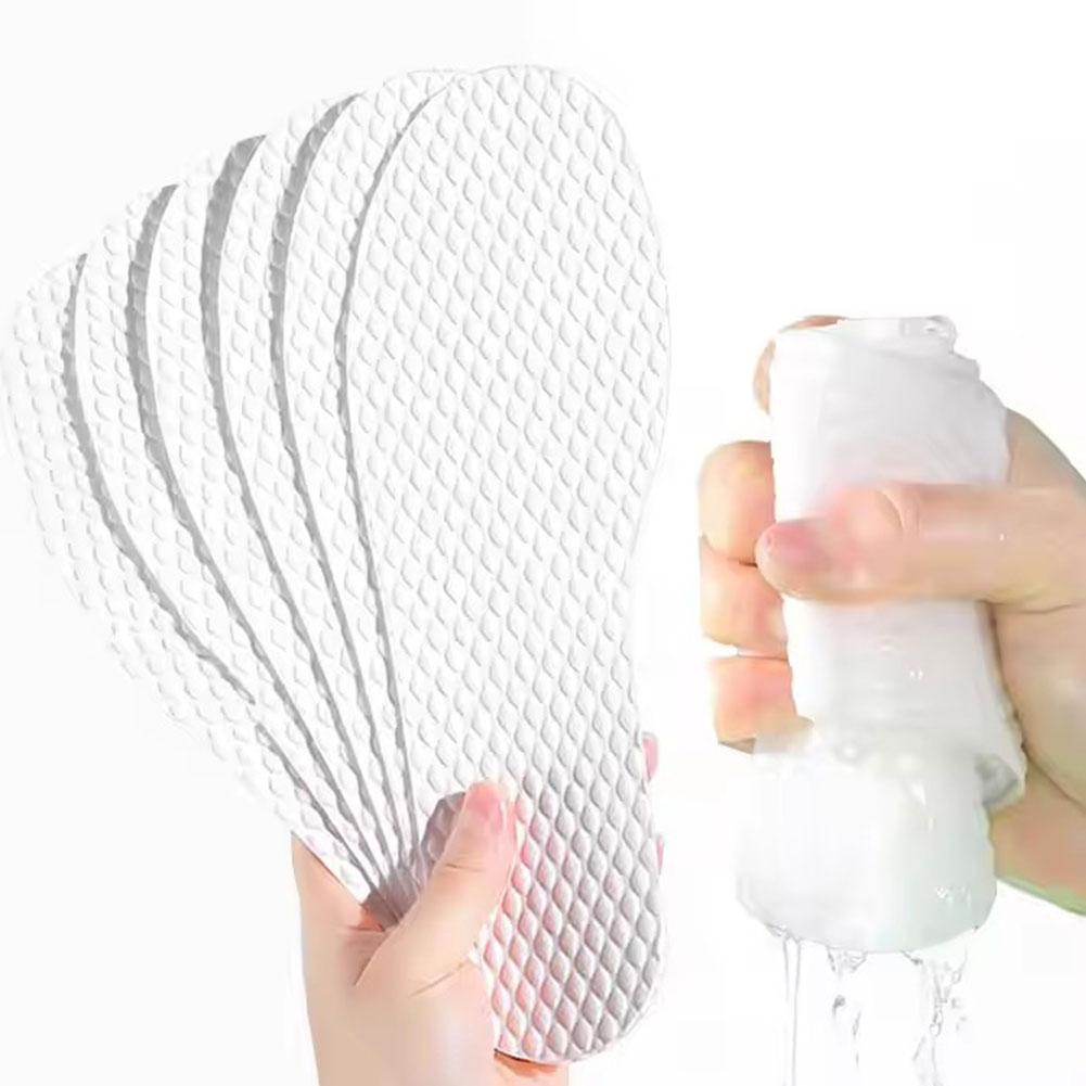 Disposable insoles/can be cut/size 36-43/absorb sweat/1 pair
