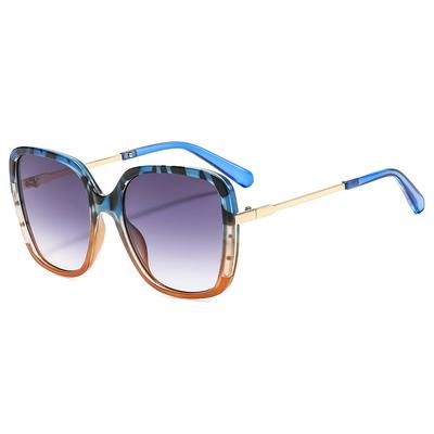 New Retro All Match Personalit Gradient Square Women Sunglasses Ins Fashion Travel Vacation Men Gafas De Sol UV400