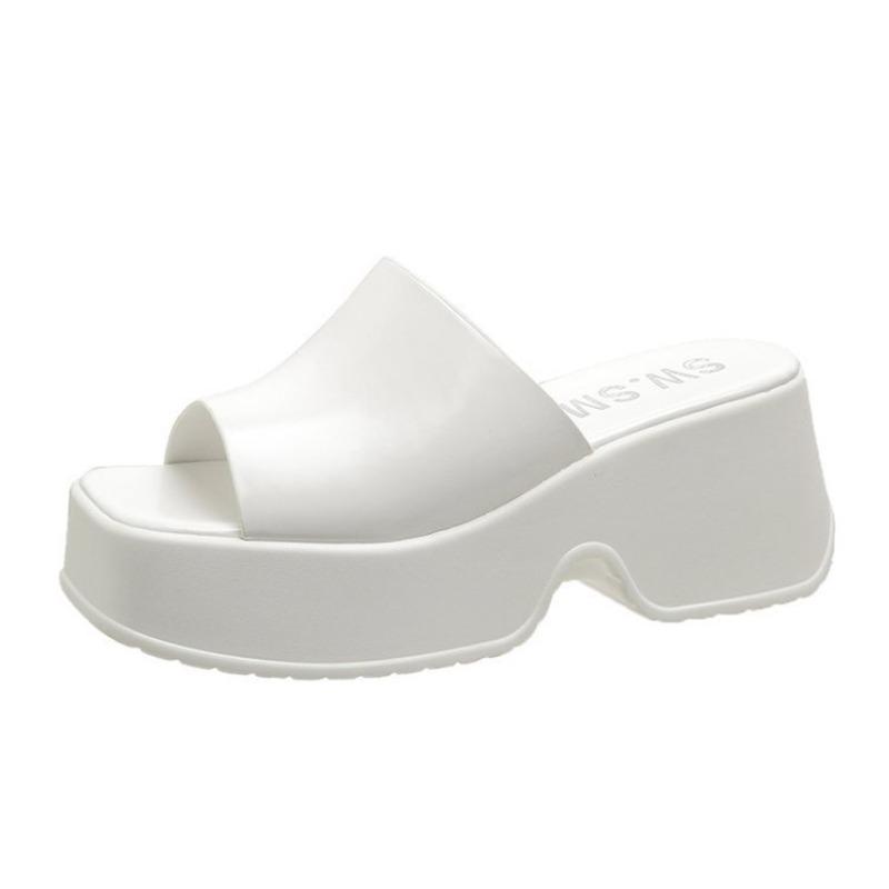 Platform slippers women's summer wear new muffin casual high heel one-word slippers square head fashion sandals women's shoes