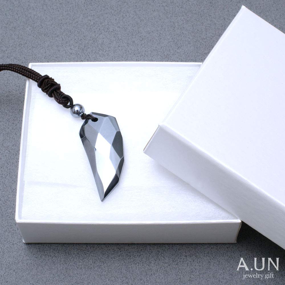 Exclusive Jewelry Gift Terahertz Necklace Wolf Fang Pendant Choker with Power Stone and Natural Adjustable Size [Amazon Brand] A.UN Stone, [Terahertz