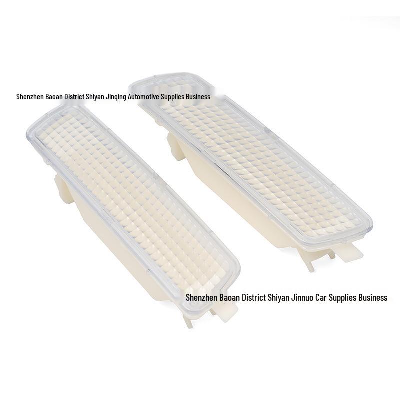 Volkswagen Golf MK6 GTI US Side Marker Turn Signal Light (2009-2013)