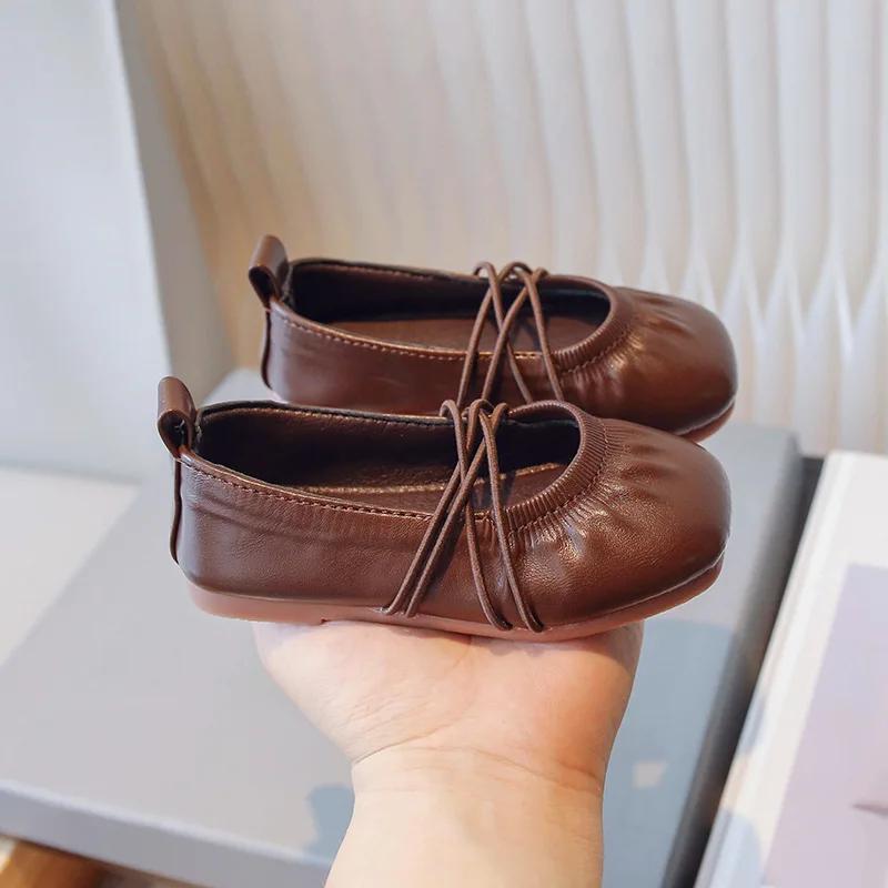 

Туфли из кожи для девочек Мэри Джейн, однотонные, весна-осень, универсальные, детские, балетки, повседневные, легкие, детские, одинарные 23 кофейный