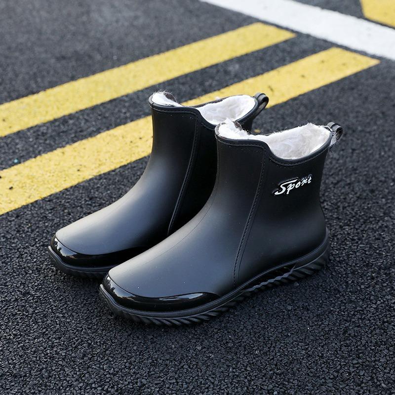 Rain shoes men's British rain boots sea fishing shoes waterproof and non-slip kitchen work rubber shoes warm new water shoes men