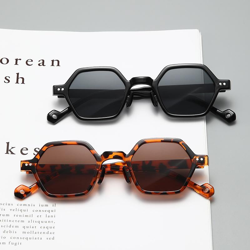 Vintage Small Frame Sunglasses For Men Brand Designer Sun Glasses Male Multicolor Mirror Punk Women Shades Anti UV400 Goggles