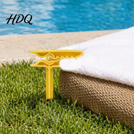 Beach Blanket Fixing Stake 4Pcs Towel Clip Stake Windproof Outdoor Picnic Clips Sand Spikes Portable Holder Mat Clamps