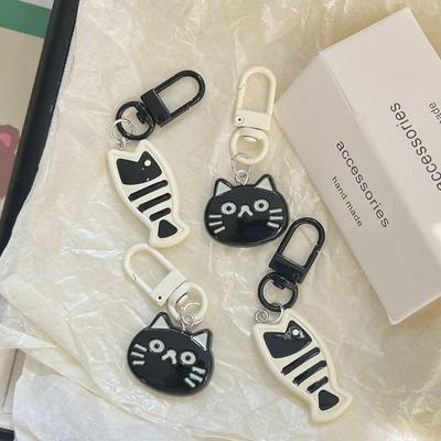 Cartoon Niedliche Katze und Fisch Schlüsselanhänger Schülerrucksack Kopfhörerhülle Anhänger Dekoration Auto Schlüssel Zubehör Schmuck Geschenke