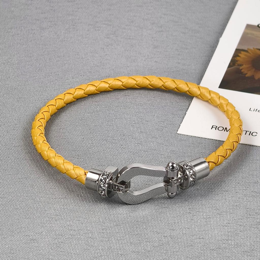 2026 Red Rope U-shaped Fred Micro-inlaid Half-brick Leather Rope Horse Buckle Hoof Non-fading Bracelet