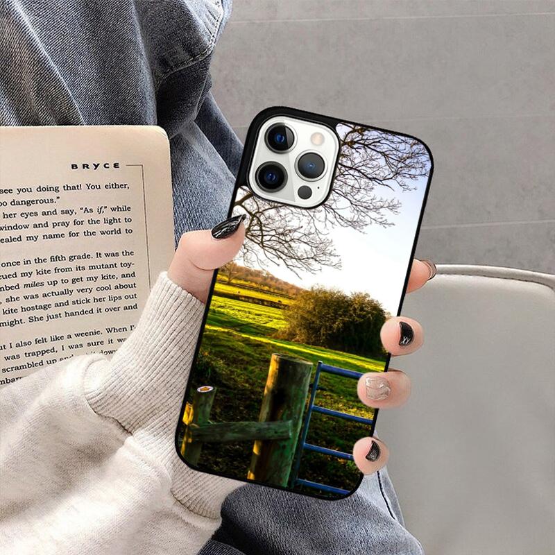 Retro Countryside Scenery Phone Case For iPhone 17 Air 16 15 14 Plus 11 12 13 Pro Max Coque Cover Shell